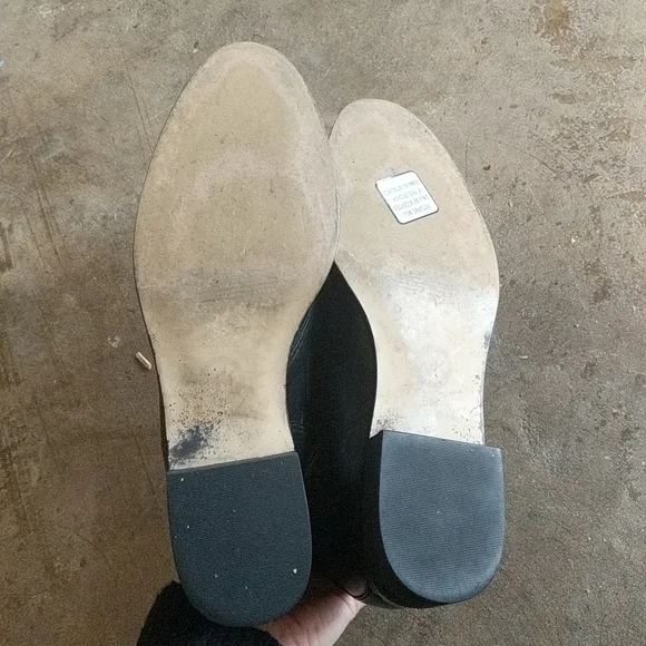 Michael Kors Black Leather Ankle Chelsea Boots Women’s Size 6 - Picture 6 of 7